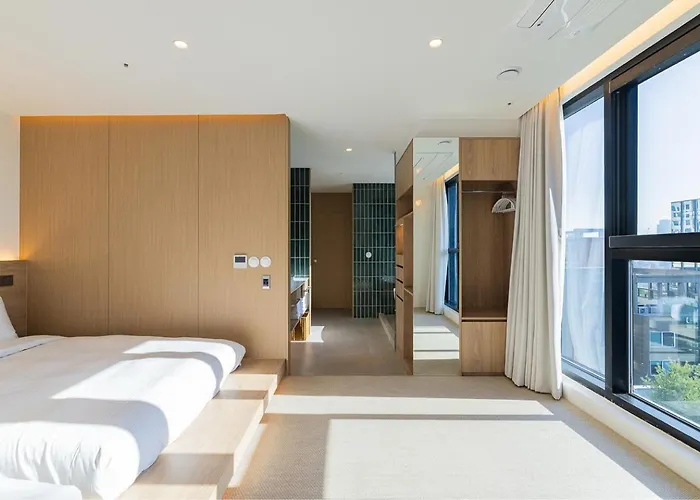 Gudo Collective Gangnam 구도 컬렉티브 강남 Hotel Seoul