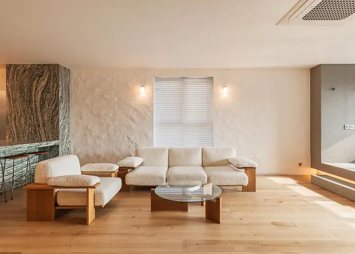 Hotel Gudo Collective Gangnam 구도 컬렉티브 강남 4*