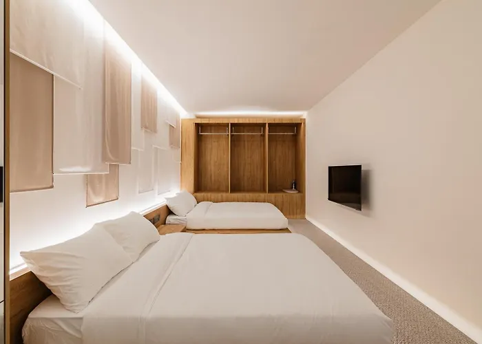 Gudo Collective Gangnam 구도 컬렉티브 강남 4* Seoul